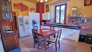Interiors (6)