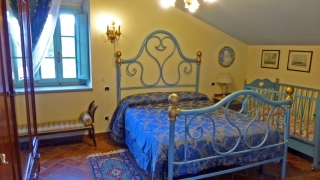 Interni (25)